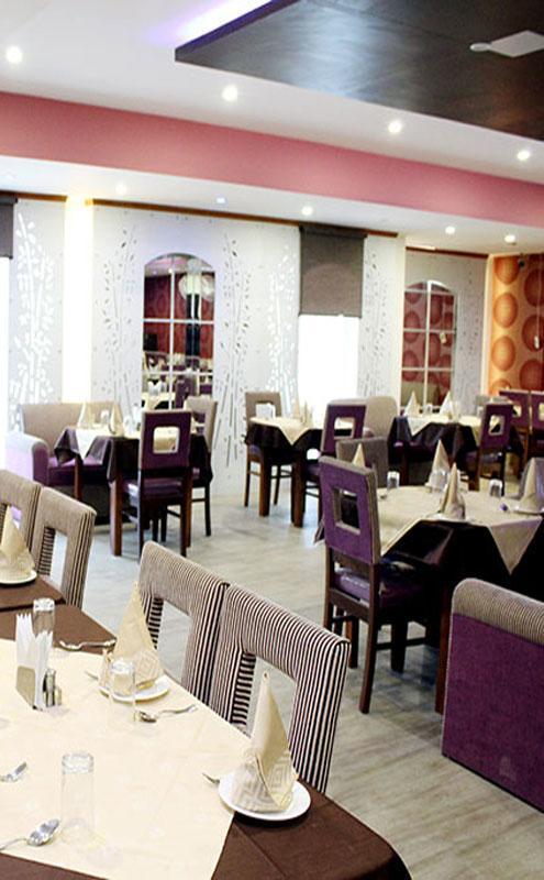 Grace Hotel Karnāl Zewnętrze zdjęcie