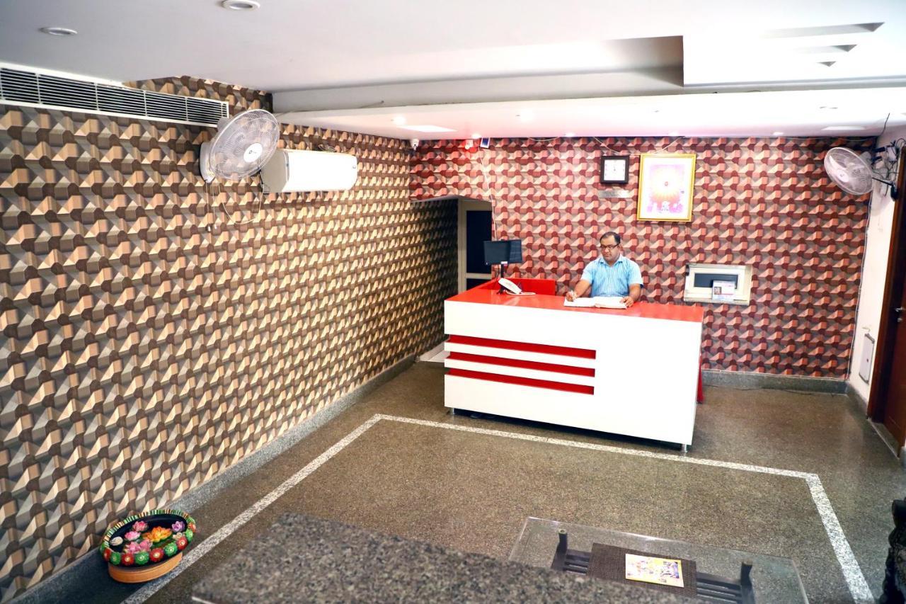 Grace Hotel Karnāl Zewnętrze zdjęcie