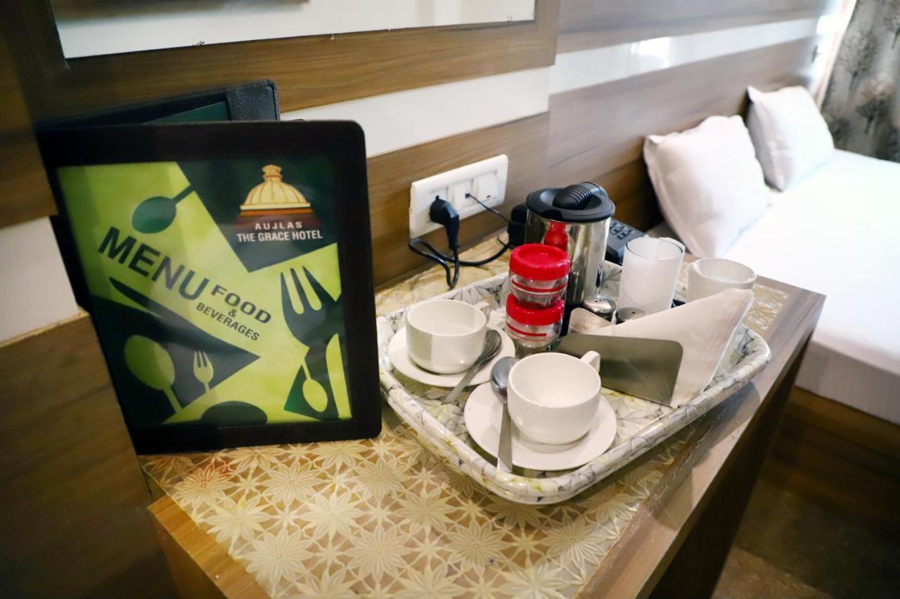 Grace Hotel Karnāl Zewnętrze zdjęcie